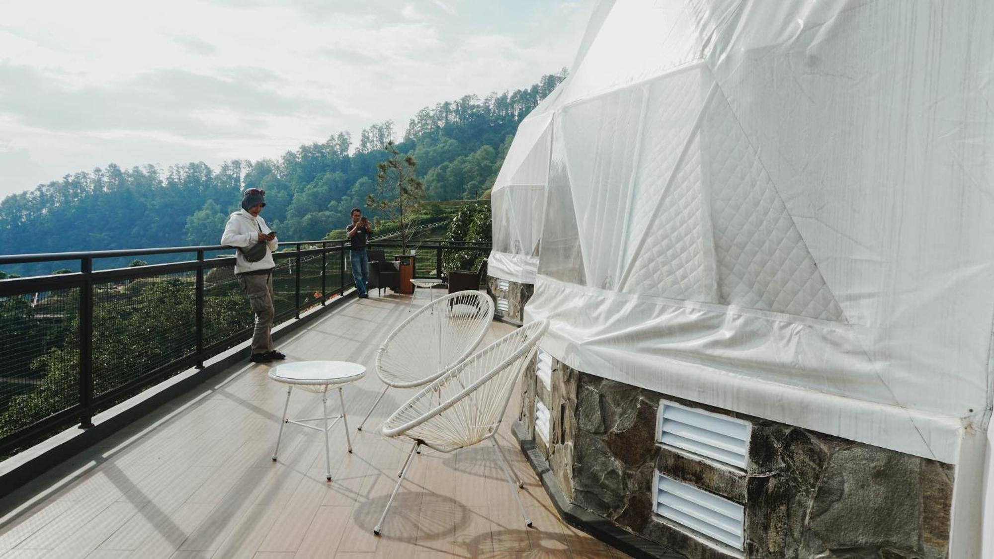 Damar Langit Resort Cisarua Exterior foto