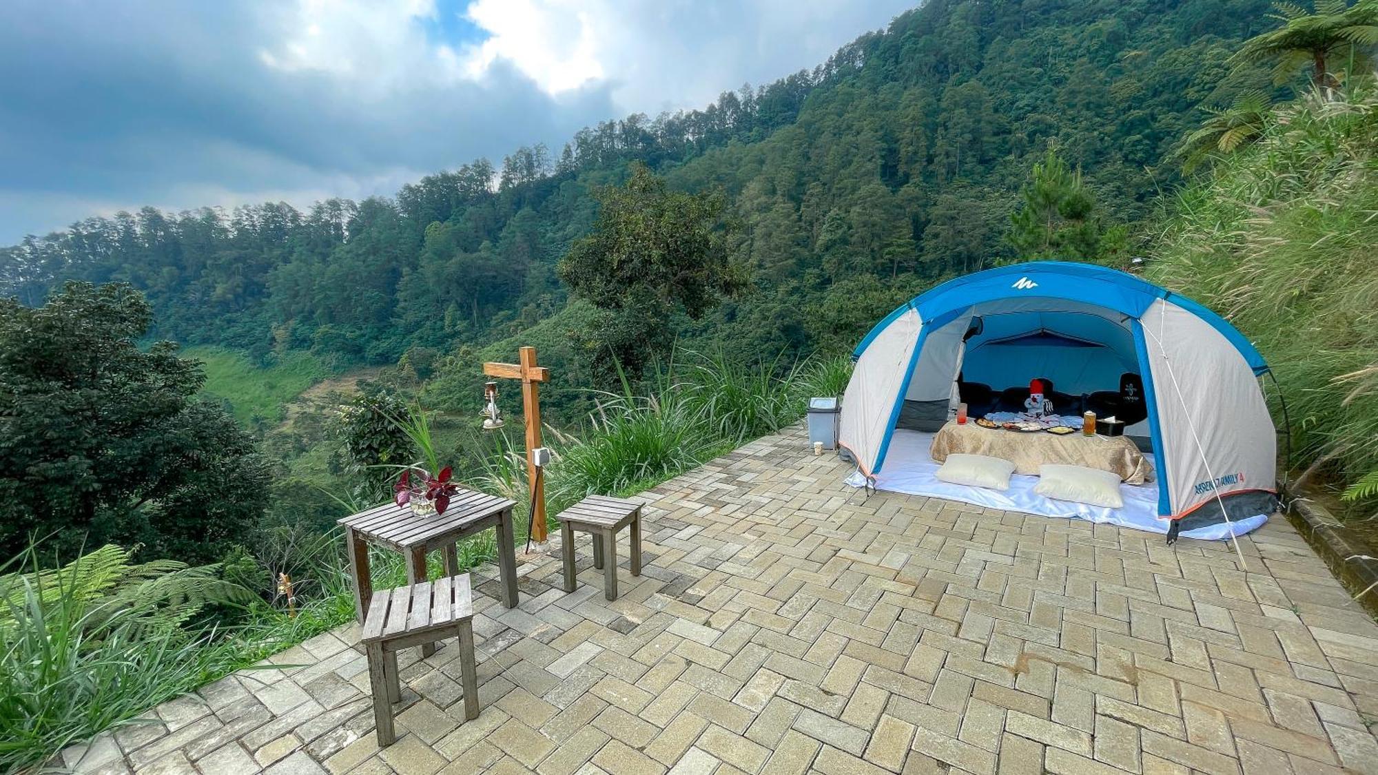 Damar Langit Resort Cisarua Exterior foto