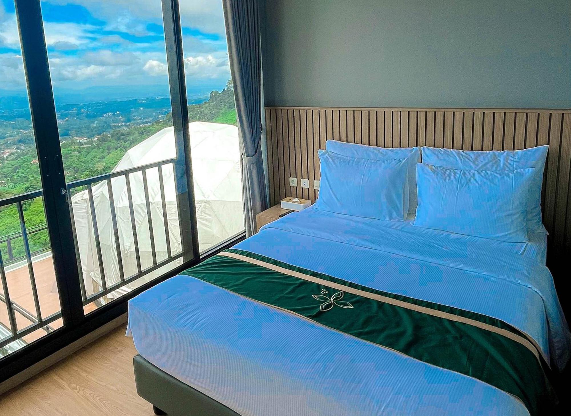 Damar Langit Resort Cisarua Exterior foto